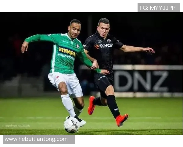 伯斯荣光与蔚山现代的巅峰对决展现足球魅力与激情的较量