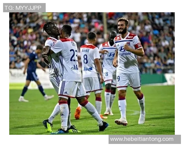 2016年巴黎圣日耳曼与里昂的精彩对决回顾与分析