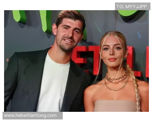 库尔图瓦的传奇之路：从青涩门将到世界顶级守护神的蜕变与荣耀