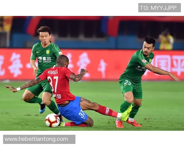 河南建业迎战中赫国安争夺中超积分榜关键战役的精彩对决 河南建业迎战中赫国安争夺中超积分榜关键战役的精彩对决