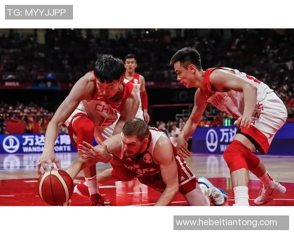 中国男篮与波兰精彩对决全场录像回放及精彩瞬间分析
