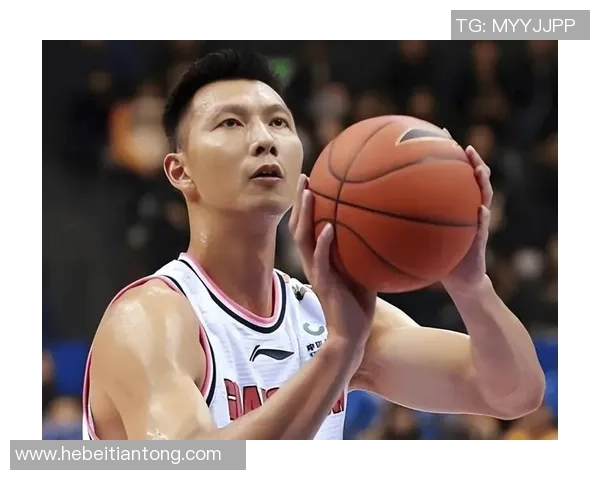 易建联的篮球传奇之路:从青年才俊到国家队核心的成长历程与辉煌成就