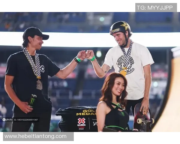 上海滑板队在极限运动世界杯中以58分稳居积分榜首位 上海滑板队在极限运动世界杯中以58分稳居积分榜首位