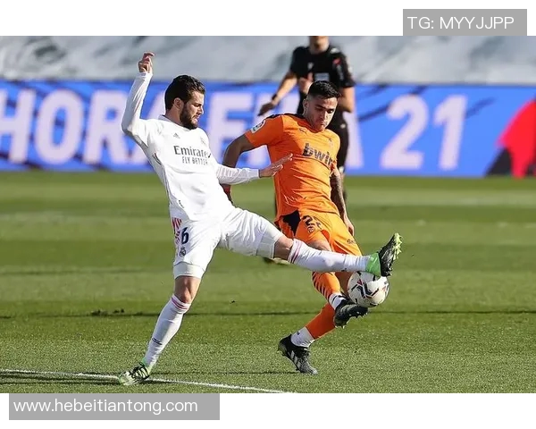 巴伦西亚对阵皇马精彩比赛录像回顾与分析分享